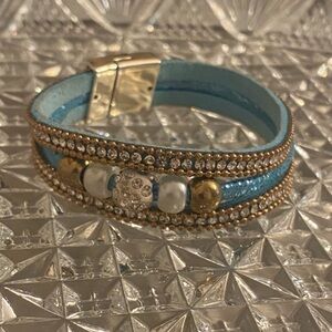 🌸 Bundle 5/$25 Rhinestones Bling Teal Pearl Gold Vegan Leather Wrap Bracelet OS